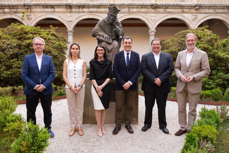 La Cátedra USC-Plexus Camelia lidera la formación de IA en salud en su primer año e impulsa la investigación para garantizar un uso responsable en la práctica clínica